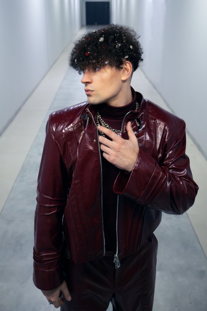 DISTEYO hallway photoshoot — moody lighting